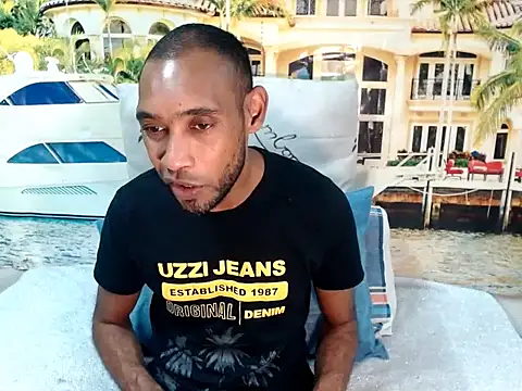 Snapshot of IndianMagicMike chatting on June 2026 03:38:02 PM IndianMagicMike online show from June 2026 03:38:02 PM