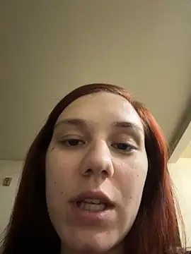 VeeBaybee online show from October 2025 03:34:01 AM