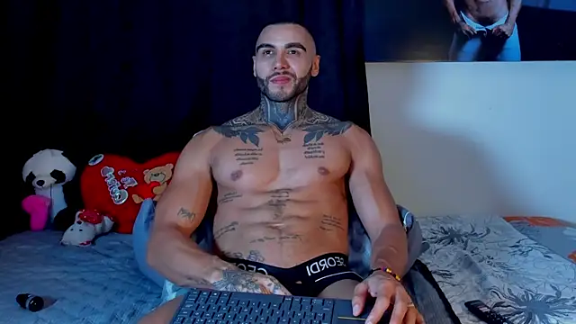 Snapshot of Danny_Willson chatting on June 2026 02:43:02 AM Danny Willson online show from June 2026 02:43:02 AM