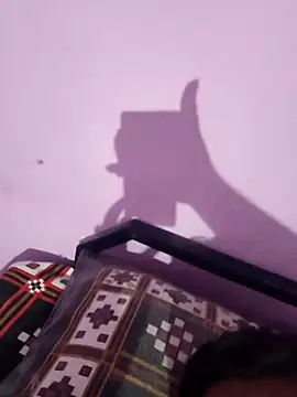 Y0ur Slave online show from October 2025 04:41:01 PM