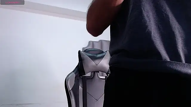 Snapshot of Rurik_Jones chatting on October 2025 12:01:02 PM Rurik Jones online show from October 2025 12:01:02 PM