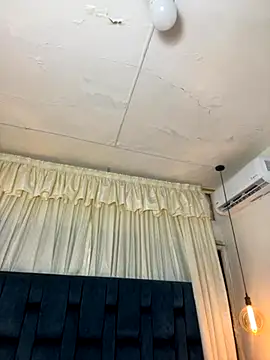 Luna star3 online show from November 2025 05:11:01 PM