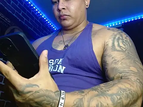 jordan bigcock  online show from October 2025 09:11:04 AM