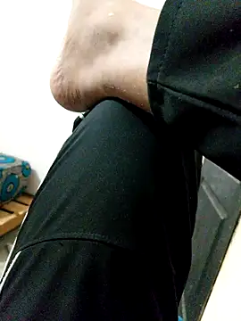 latarak321 online show from October 2025 05:58:02 PM