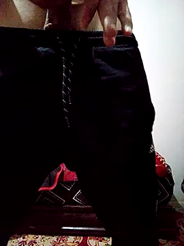 latarak321 online show from December 2025 10:15:02 PM