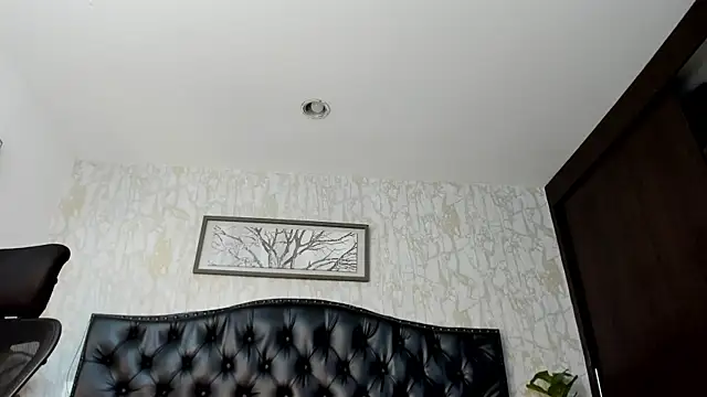 Snapshot of DenzelRios chatting on May 2026 03:22:01 AM DenzelRios online show from May 2026 03:22:01 AM
