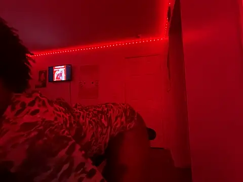 Snapshot of twerkaholic120 chatting on October 2025 01:03:02 AM twerkaholic120 online show from October 2025 01:03:02 AM