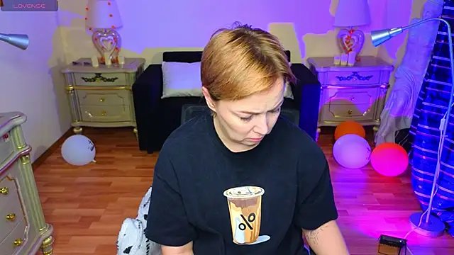 Viola Rayden online show from November 2025 06:19:02 AM