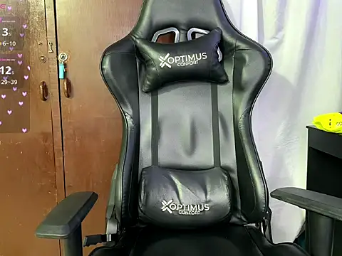 BigTitsGirl04 online show from March 2026 04:17:02 AM