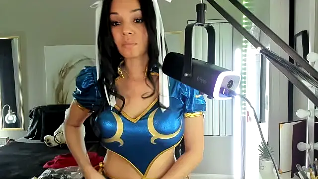 Myonnathegod online show from November 2025 04:25:01 AM