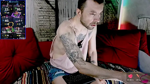 Markus Rivas online show from November 2025 03:00:01 PM