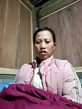 jerry-xx online show from November 2025 02:16:01 PM