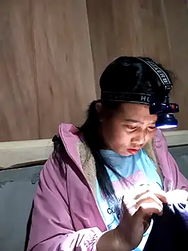 jerry-xx online show from March 2026 08:46:02 PM