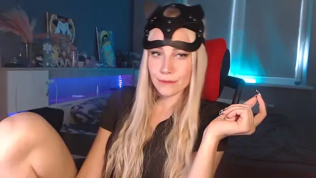 Lily Shell online show from October 2025 12:39:02 PM