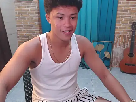 ur naughtyboy patrick online show from December 2025 01:53:01 PM