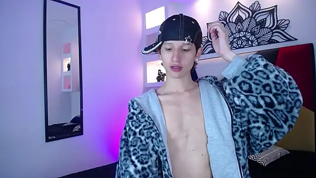 Emo Boy  online show from January 2026 03:23:02 AM