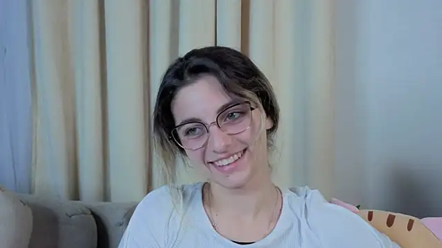 LoriRolfsen online show from October 2025 09:26:02 PM