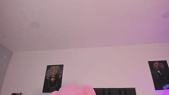 SaradaParker online show from April 2026 03:01:02 PM