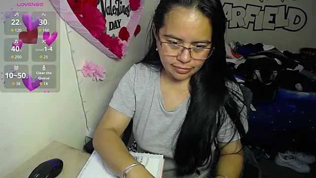 Miss  kendra  online show from April 2026 11:41:01 AM