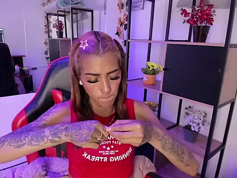 KarlaSlutSkinny   online show from December 2025 03:11:02 AM