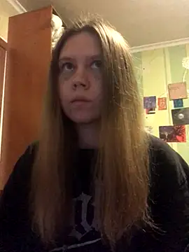 LunaVirelle online show from November 2025 04:29:01 PM