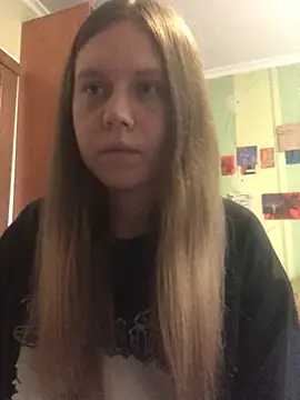 Snapshot of LunaVirelle chatting on July 2026 04:00:01 PM LunaVirelle online show from July 2026 04:00:01 PM