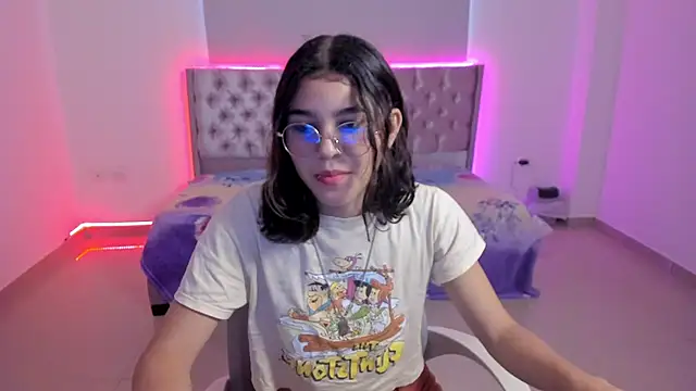 beiby glow online show from October 2025 12:37:01 PM