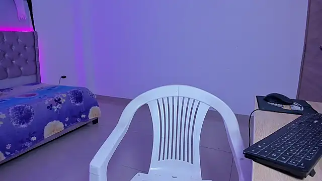 beiby glow online show from November 2025 01:22:02 PM