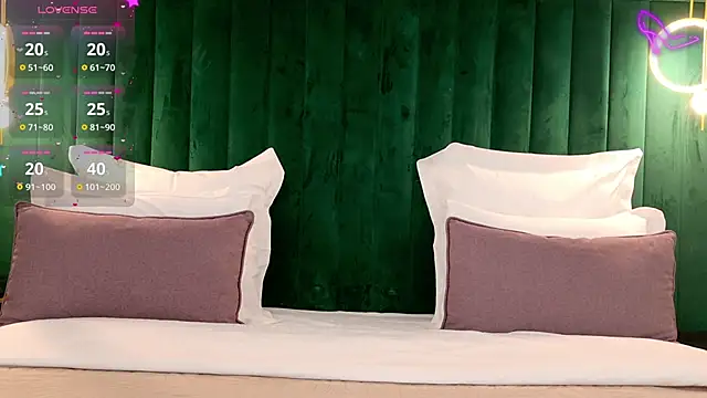 ClaireMathis online show from February 2026 02:50:02 PM