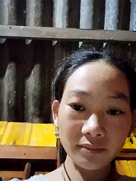 gio-thu online show from November 2025 04:08:02 PM