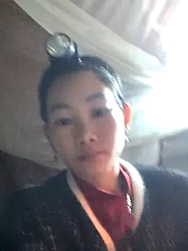 Snapshot of gio-thu chatting on February 2026 01:33:01 AM gio-thu online show from February 2026 01:33:01 AM