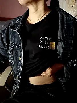 Jonaa99 online show from November 2025 12:54:02 AM