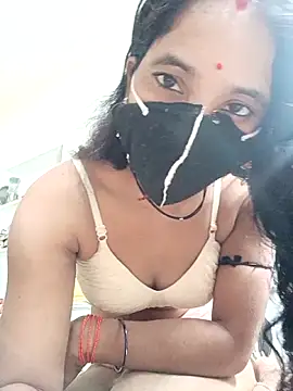 Snapshot of Cuty_tanya chatting on January 2026 08:08:01 AM Cuty tanya online show from January 2026 08:08:01 AM