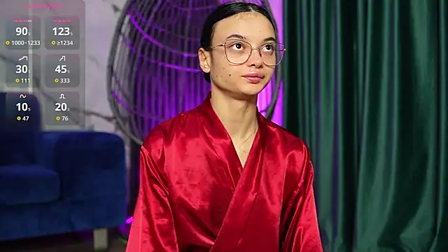 RachelRavee online show from October 2025 04:24:01 AM