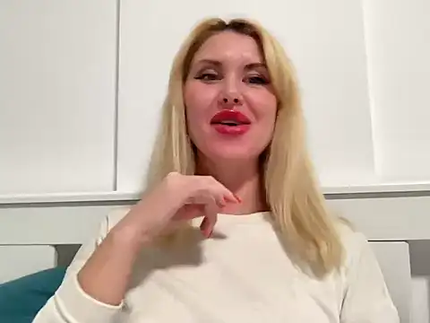 Snapshot of Ilymaris chatting on February 2026 05:34:01 PM Ilymaris online show from February 2026 05:34:01 PM