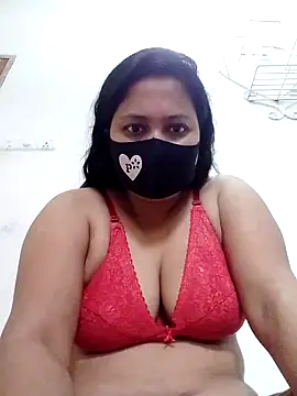 Snapshot of Diana_025 chatting on October 2025 02:44:01 AM Diana 025 online show from October 2025 02:44:01 AM