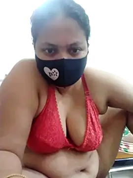 Snapshot of Diana_025 chatting on October 2025 02:12:02 AM Diana 025 online show from October 2025 02:12:02 AM