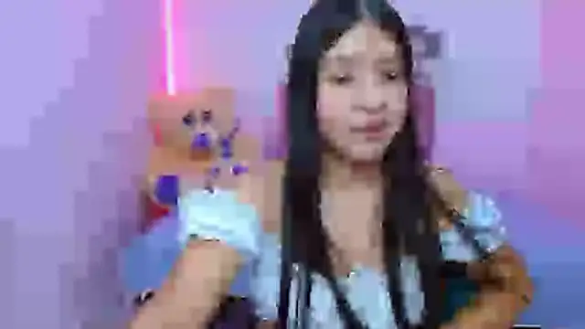 zara cute online show from December 2025 12:33:02 PM