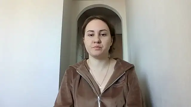 Snapshot of MeadowEyes chatting on April 2026 06:52:01 AM MeadowEyes online show from April 2026 06:52:01 AM
