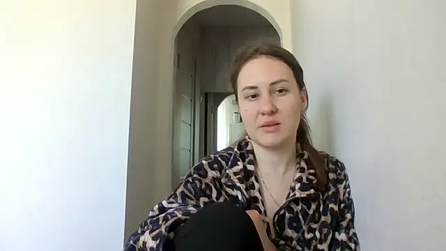 Snapshot of MeadowEyes chatting on May 2026 11:16:02 AM MeadowEyes online show from May 2026 11:16:02 AM