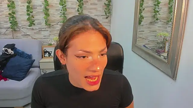 KassMonroe online show from December 2025 09:09:02 PM