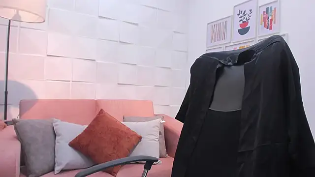 Snapshot of Sasha_Grace chatting on February 2026 01:09:02 PM Sasha Grace online show from February 2026 01:09:02 PM