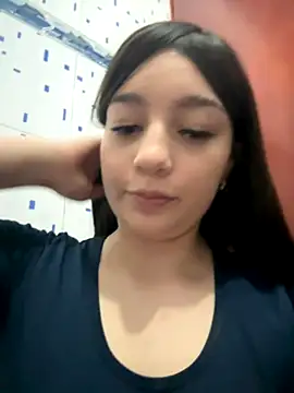   Lorelain   online show from November 2025 10:31:02 PM