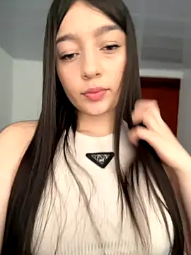   Lorelain   online show from December 2025 08:04:02 PM