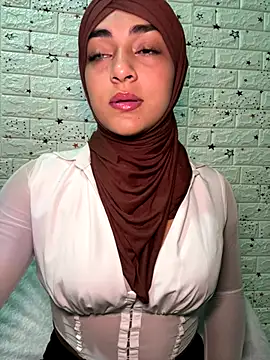 CelestSkyy online show from December 2025 03:57:01 AM