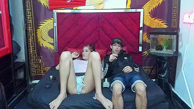 Pride couple online show from December 2025 11:20:01 PM