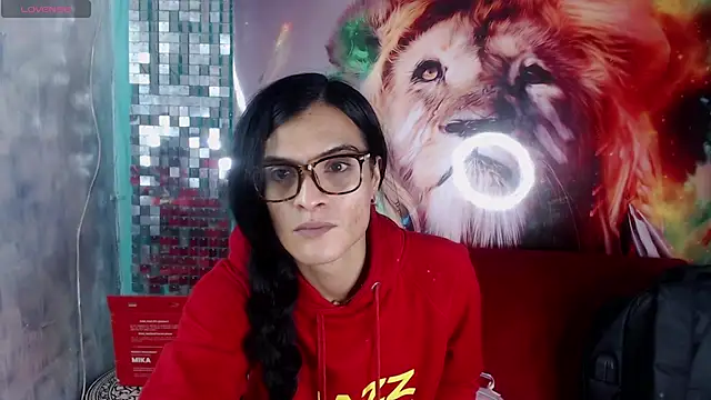 Snapshot of ZAMMIRA chatting on April 2026 12:26:02 PM ZAMMIRA online show from April 2026 12:26:02 PM