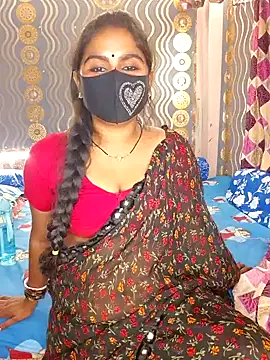 Snapshot of Sweet-Maddlina chatting on October 2025 05:51:01 AM Sweet-Maddlina online show from October 2025 05:51:01 AM