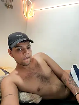 Clarentzz baileys online show from October 2025 06:02:02 AM
