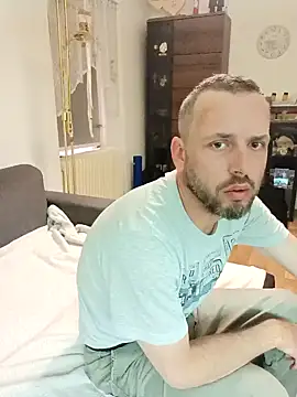 Snapshot of Mike_3789 chatting on October 2025 04:29:01 PM Mike 3789 online show from October 2025 04:29:01 PM